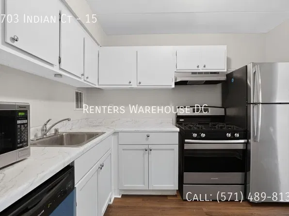 5703 Indian Ct #15, Alexandria, VA 22303