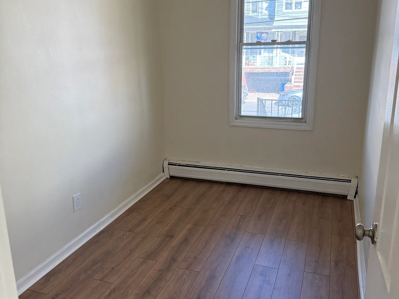 2 bed, 600 sqft, $1,850 — Photo 4