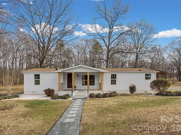 13215 Peppercorn Ln, Midland, NC 28107