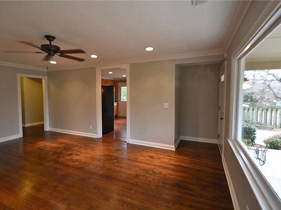 3rd image of 303 Highland Ave