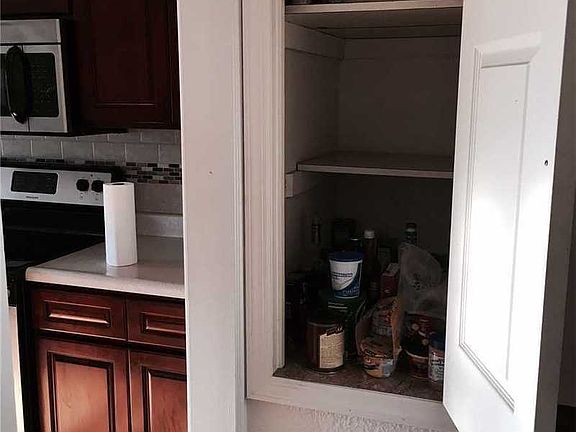 5th image of 3141 56th St