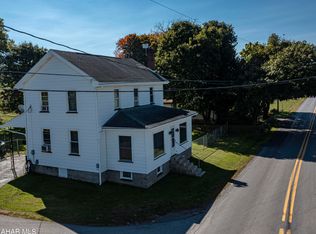 5316 Clover Creek Rd, Williamsburg, PA 16693