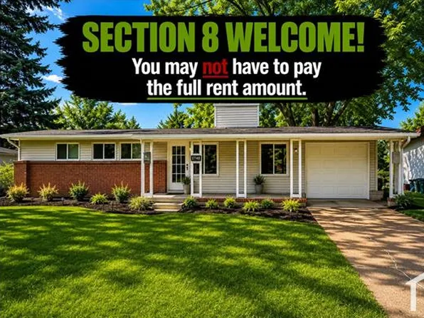 2740 Holiday Hill Dr, Florissant, MO 63033