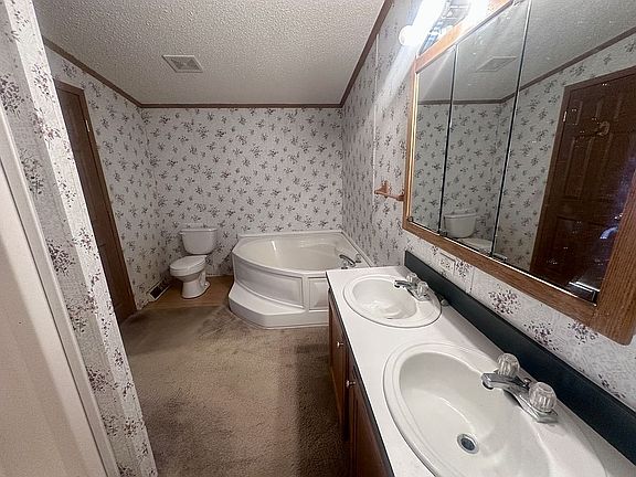 5th image of 292 Pipers Ln