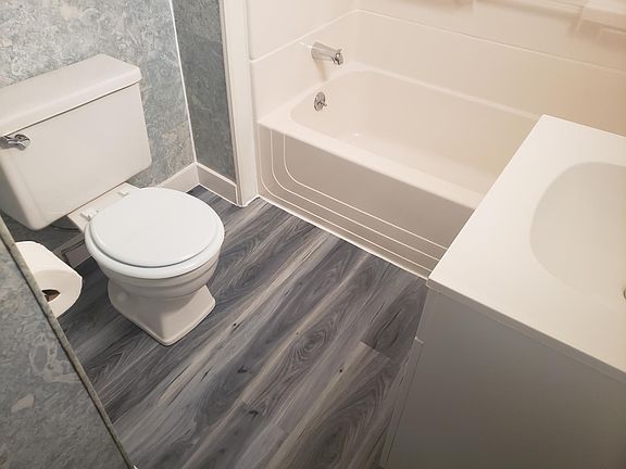 2nd image of 19 Maplewood Ave #2