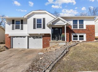 11541 Patty Ann Dr, Saint Louis, MO 63146