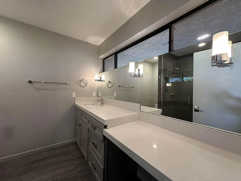 4 Saturn Cir — Photo 14