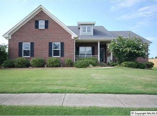 118 Fox Run Dr, Meridianville, AL 35759