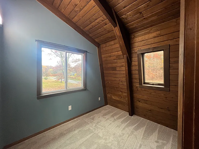 888 Salem St — Photo 31