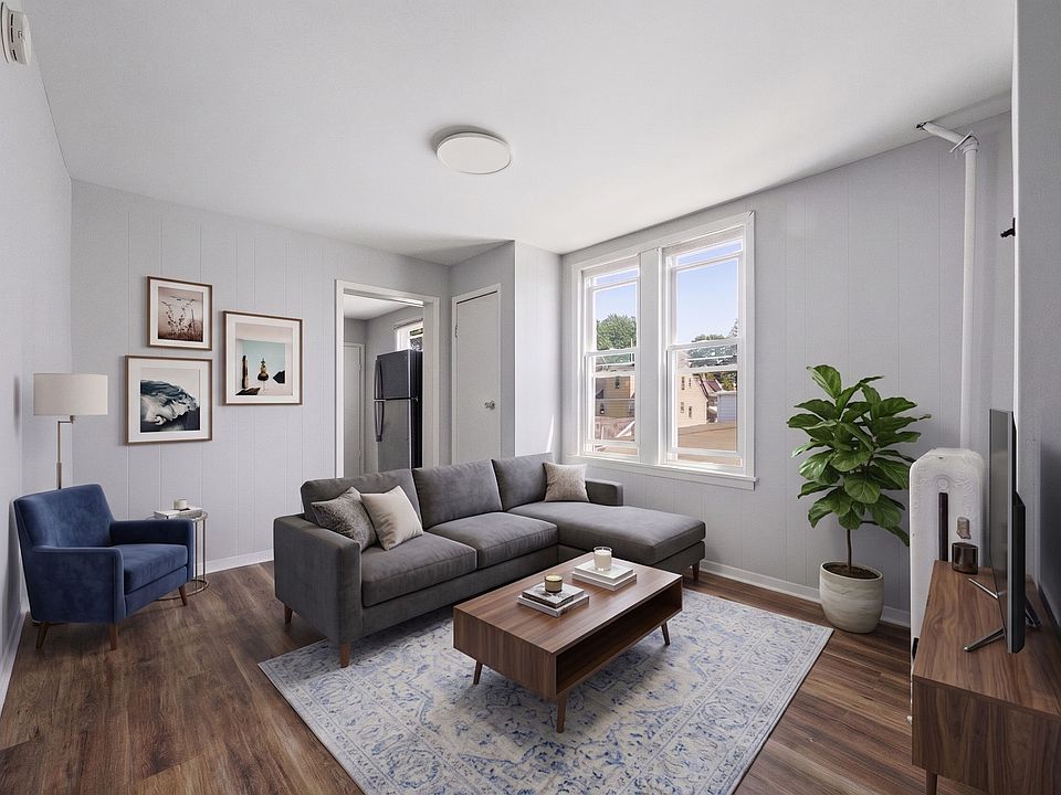 1st image of 163 Walnut St Floor 2