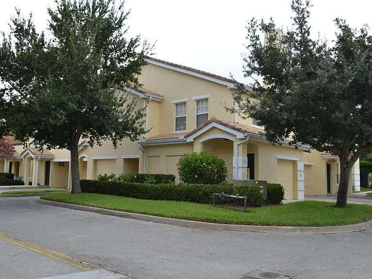 152 SW Peacock Blvd — Photo 5