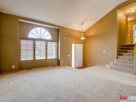 3rd image of 6553 Cornflower Dr