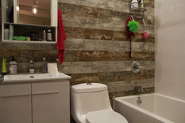 Rented by Rennit Inc. | media 51