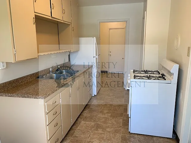 1329 W Lodi Ave #2 — Photo 4