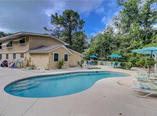 21 Moonshell Rd, Hilton Head Island, SC 29928