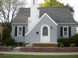 205 Ridge St, Bowling Green, OH 43402