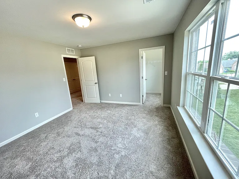 124 Travis Way — Photo 26