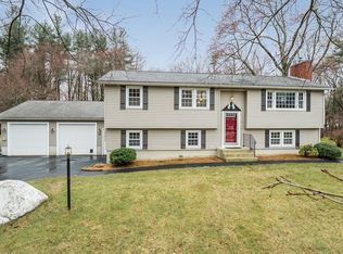 7 Dayton St, North Chelmsford, MA 01863