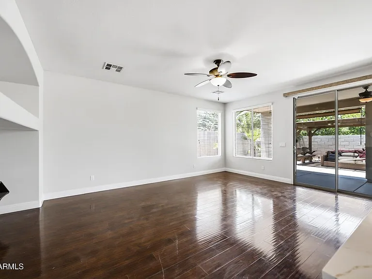 34634 N Appaloosa Way — Photo 5