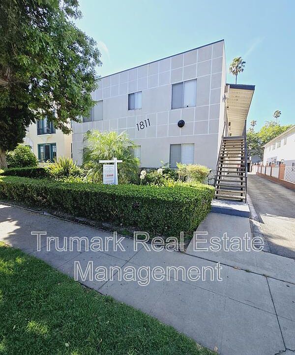 1st image of 1811 Huntington Dr APT 5