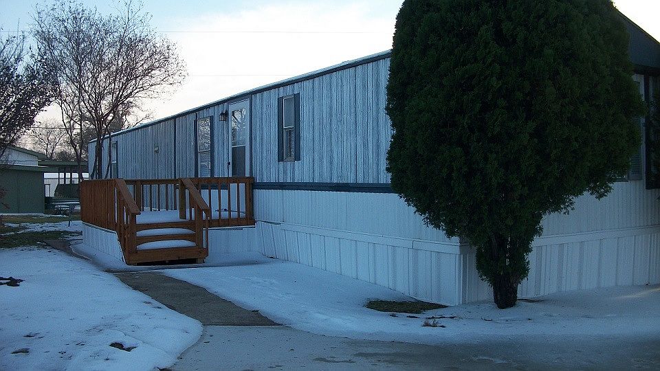 1st image of 5440 Banner Dr #50