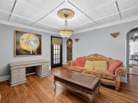 4th image of 3331 Marce Camp Rd