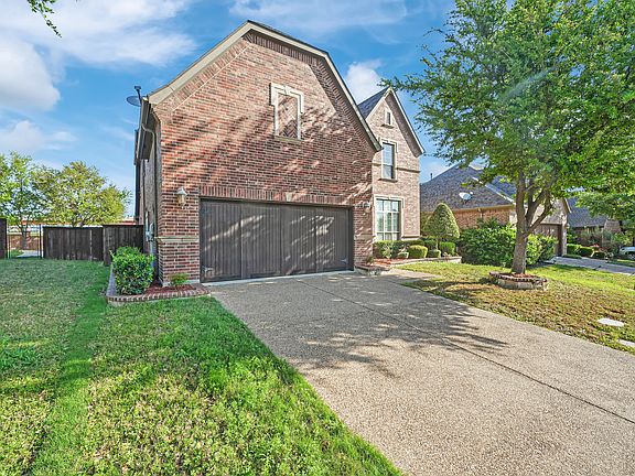 2nd image of 127 San Gabriel Dr