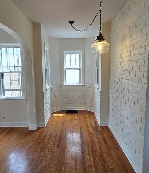 109 W 4th Ave — Photo 11