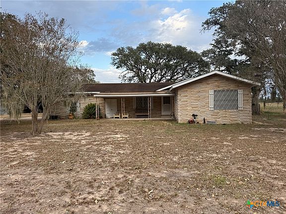 3rd image of 254 County Road 444