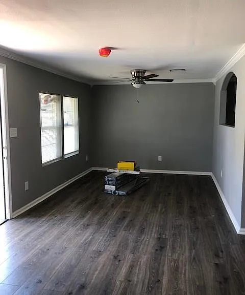 704 S 5th St — Photo 3