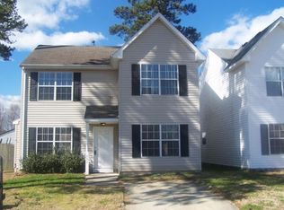 331 Pear Ridge Cir, Newport News, VA 23602