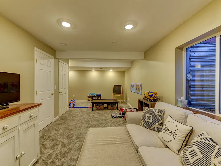 903 Jasmine Pl — Photo 29
