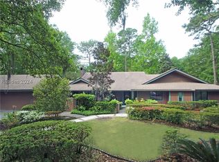 9 Shadewood Ln, Hilton Head Island, SC 29926