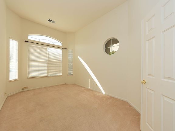 4th image of 1533 Bordelais Dr