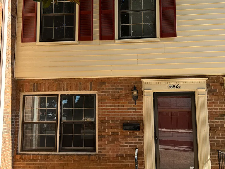 4663 Old Lantern Way — Photo 2