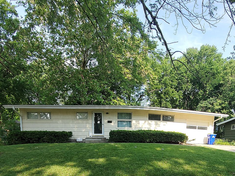 1st image of 9012 Hemlock Dr