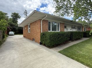 1630 Greenview Dr, Ann Arbor, MI 48103