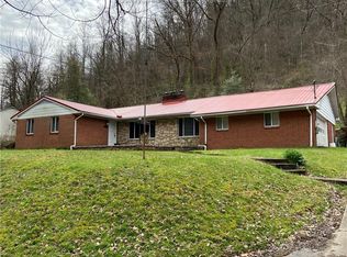 6770 Kanawha State Forest Dr, Charleston, WV 25314