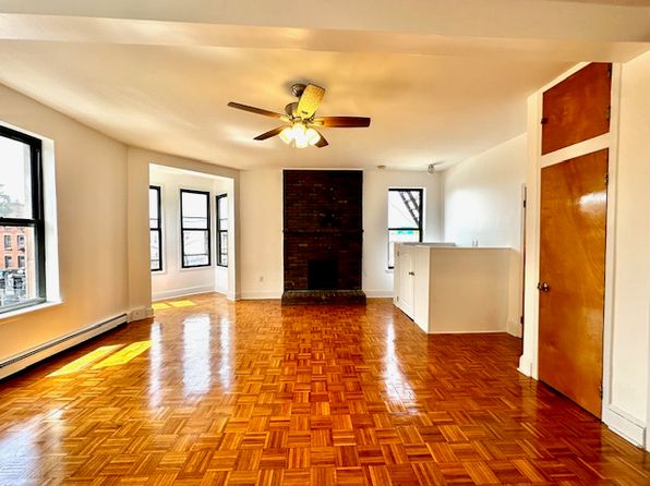 597 4th Ave APT 2