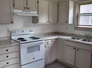 312 Dale Ave, Oshkosh, WI 54901
