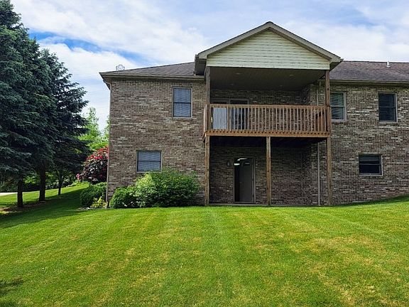 2nd image of 109B Blossom Dr