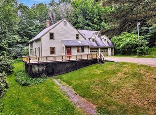 28 N Heritage Woods Ln, Winthrop, ME 04364