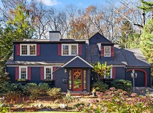 9 Lexington Ave, Lexington, MA 02421