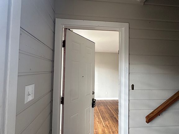 2nd image of 2105 S Polk St #1