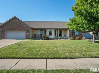 5213 Crane Dr, Springfield, IL 62711