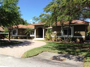 8201 SW 187th St, Cutler Bay, FL 33157