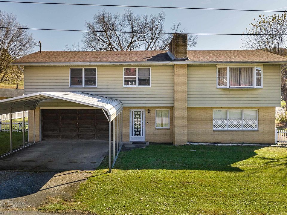 1st image of 240 Hickory St