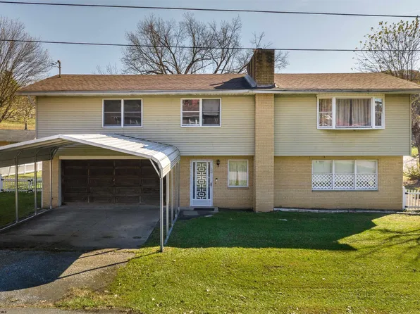 240 Hickory St, Grafton, WV 26354
