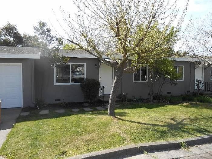 1st image of 122 Marin Ave