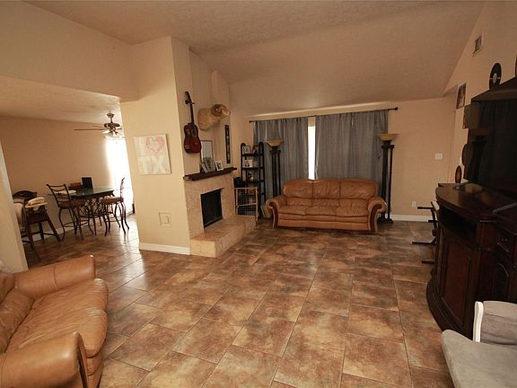 2nd image of 1310 Silver Morning Dr